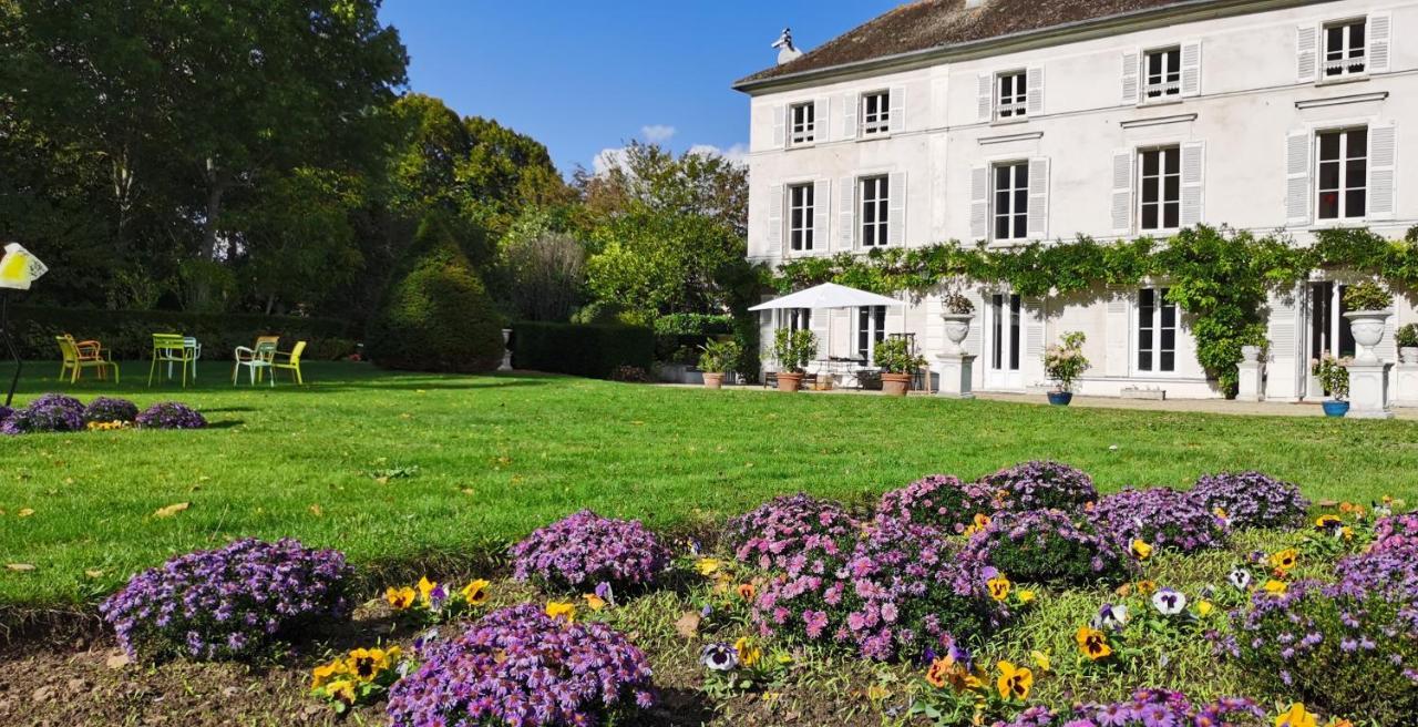 Chateau De Brinville Saint-Sauveur-sur-Ecole Kültér fotó