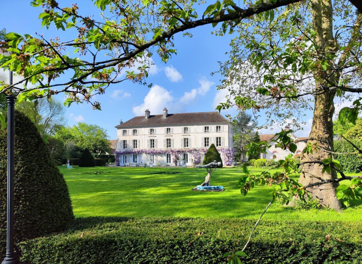 Chateau De Brinville Saint-Sauveur-sur-Ecole Kültér fotó